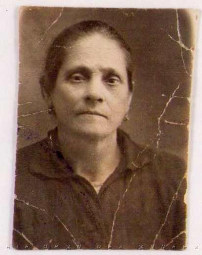 mon arrière grand-mère maternelle antonia asencio serra .jpg